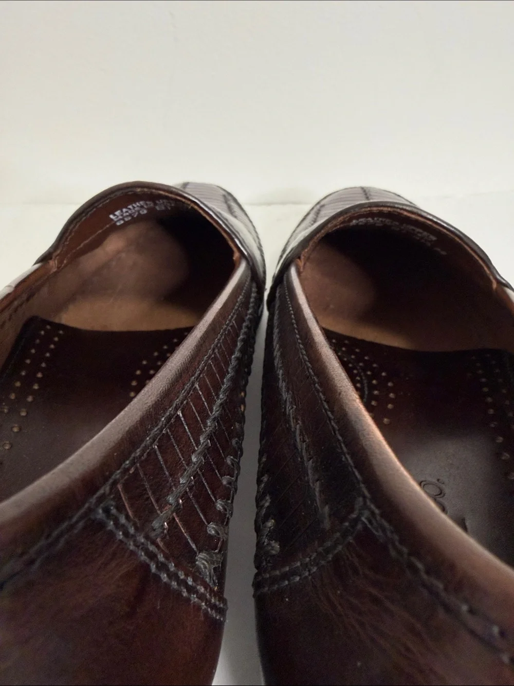 GH Bass Penny Loafers Womens 8.5 Dark Brown Leather Woven Preppy Slip On Shoes - Picture 12 of 15